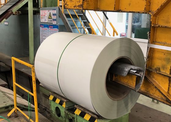 پی وی دی اف از قبل رنگ آمیزی گالوانیزه با AkzoNobel رنگ 3-5 تن ظرفیت کویل