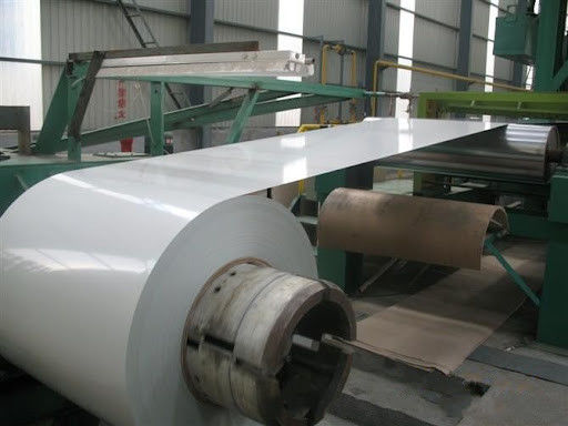 AZM150+/-20 PPGL RAL9003 Single White PPAL CS-B پانل سقف لوله دار کاشی های صفحه رنگی کویل فلز آلوزینک پیش رنگ شده