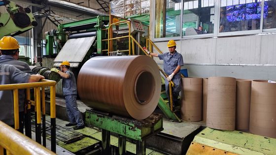 دانه های چوبی 30 سال گارانتی AZ165 Galvalume Walnut Color PPGL HDP Steel Coil Printech Color Coated Coil ASTM A755 A653M
